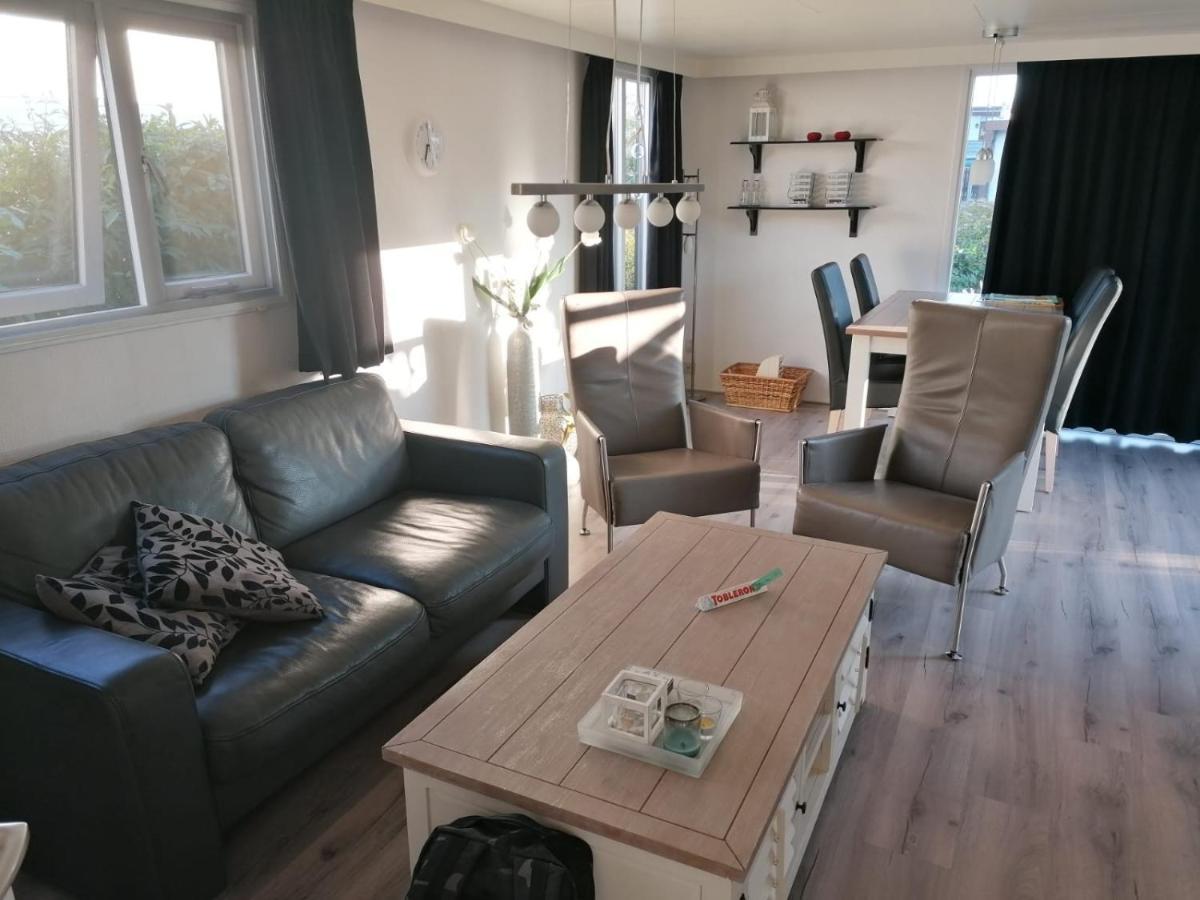 Recreatie Centrum De Hollepoarte 2 Chalets87 Makkum Eksteriør bilde